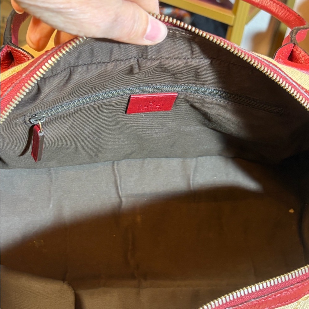 Gucci Princy Shoulder Bag - Picture 9 of 13